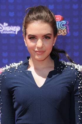 April 29, 2017 - Los Angeles, CA, United States - 29 April 2017 - Los Angeles, California - Lilimar Hernandez. 2017 Radio Disney Music Awards held at Microsoft Theater in Los Angeles. Photo Credit: AdMedia Los Angeles United States - ZUMAa123 20170429_zaa_a123_192 Copyright: xBirdiexThompsonx