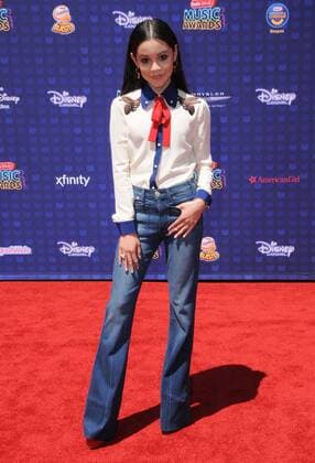 April 29, 2017 - Los Angeles, CA, United States - 29 April 2017 - Los Angeles, California - Jenna Ortega. 2017 Radio Disney Music Awards held at Microsoft Theater in Los Angeles. Photo Credit: AdMedia Los Angeles United States - ZUMAa123 20170429_zaa_a123_206 Copyright: xBirdiexThompsonx