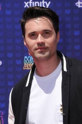 April 29, 2017 - Los Angeles, CA, United States - 29 April 2017 - Los Angeles, California - Brett Dalton. 2017 Radio Disney Music Awards held at Microsoft Theater in Los Angeles. Photo Credit: AdMedia Los Angeles United States - ZUMAa123 20170429_zaa_a123_233 Copyright: xBirdiexThompsonx