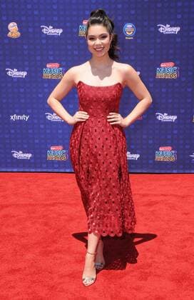 April 29, 2017 - Los Angeles, CA, United States - 29 April 2017 - Los Angeles, California - Auli i Cravalho. 2017 Radio Disney Music Awards held at Microsoft Theater in Los Angeles. Photo Credit: AdMedia Los Angeles United States - ZUMAa123 20170429_zaa_a123_252 Copyright: xBirdiexThompsonx