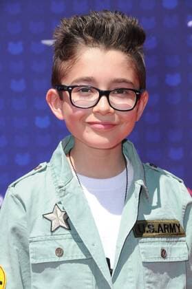 April 29, 2017 - Los Angeles, CA, United States - 29 April 2017 - Los Angeles, California - Nicholas Bechtel. 2017 Radio Disney Music Awards held at Microsoft Theater in Los Angeles. Photo Credit: AdMedia Los Angeles United States - ZUMAa123 20170429_zaa_a123_317 Copyright: xBirdiexThompsonx