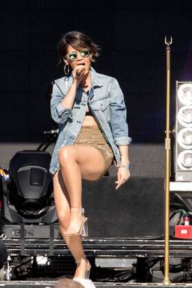 April 29, 2017 - Indio, California, U.S - MAREN MORRIS during Stagecoach Music Festival in Indio, California Indio U.S. - ZUMAs135 20170429_zap_s135_022 Copyright: xDanielxDeSloverx