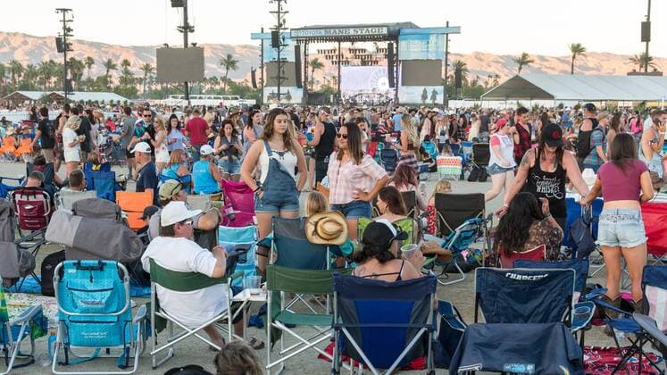 April 29, 2017 - Indio, California, U.S - General admission fans wait for the music to start during Stagecoach Music Festival in Indio, California Indio U.S. - ZUMAs135 20170429_zap_s135_054 Copyright: xDanielxDeSloverx