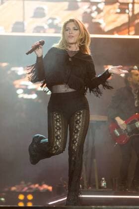 April 29, 2017 - Indio, California, U.S - SHANIA TWAIN during Stagecoach Music Festival in Indio, California Indio U.S. - ZUMAs135 20170429_zap_s135_148 Copyright: xDanielxDeSloverx