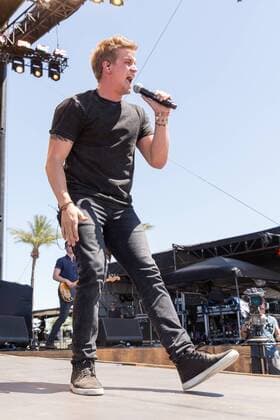 April 30, 2017 - Indio, California, U.S - LEVI HUMMON during Stagecoach Music Festival in Indio, California Indio U.S. - ZUMAs135 20170430_zap_s135_004 Copyright: xDanielxDeSloverx