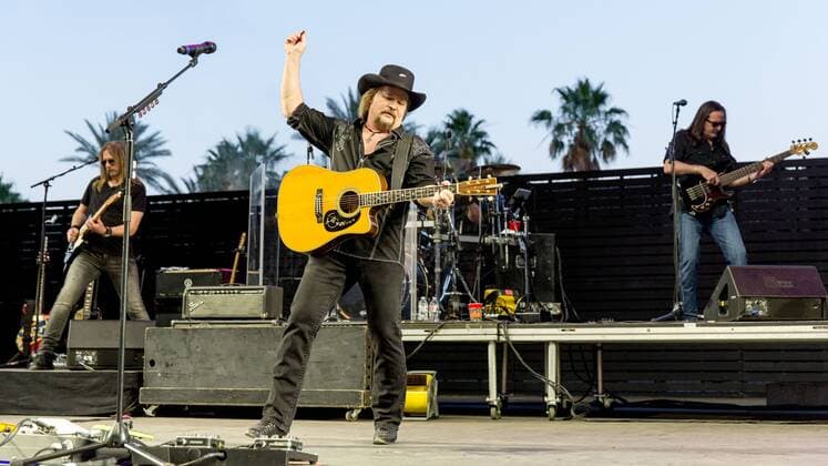 April 30, 2017 - Indio, California, U.S - TRAVIS TRITT during Stagecoach Music Festival in Indio, California Indio U.S. - ZUMAs135 20170430_zap_s135_070 Copyright: xDanielxDeSloverx