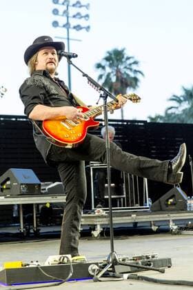 April 30, 2017 - Indio, California, U.S - TRAVIS TRITT during Stagecoach Music Festival in Indio, California Indio U.S. - ZUMAs135 20170430_zap_s135_072 Copyright: xDanielxDeSloverx
