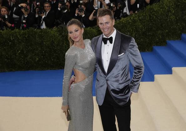 Tom Brady and Gisele Bundchen arrives on the red carpet at the Costume Institute Benefit at The Metropolitan Museum of Art celebrating the opening of Rei Kawakubo Comme des Garcons: Art of the In-Between in New York City on May 1, 2017.  NYP20170501179 JOHNxANGELILLO