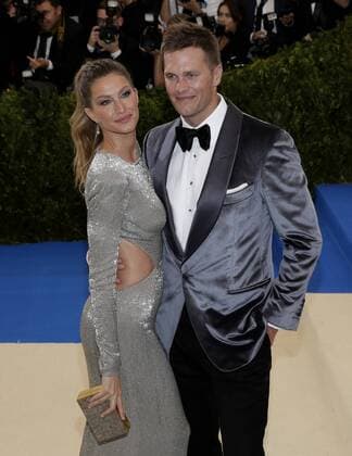 Tom Brady and Gisele Bundchen arrives on the red carpet at the Costume Institute Benefit at The Metropolitan Museum of Art celebrating the opening of Rei Kawakubo Comme des Garcons: Art of the In-Between in New York City on May 1, 2017.  NYP20170501180 JOHNxANGELILLO