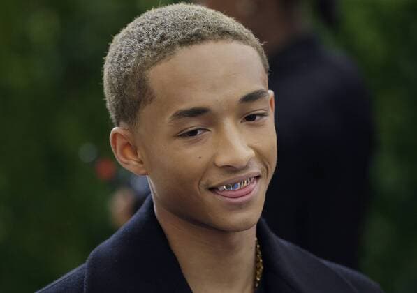 Jaden Smith arrives on the red carpet at the Costume Institute Benefit at The Metropolitan Museum of Art celebrating the opening of Rei Kawakubo Comme des Garcons: Art of the In-Between in New York City on May 1, 2017.  NYP20170501626 JOHNxANGELILLO