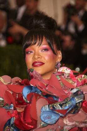 May 1, 2017 - New York, New York, U.S. - RIHANNA attends the Metropolitan Museum Costume Institute Benefit celebrating the exhibition of Rei Kawakubo Comme des Garcons-Art of the In Between.Met Museum,NYC.May 1, 2017.Photos by , Photos Inc. New York U.S. - ZUMAms4_ 20170501_zaf_ms4_088 Copyright: xSoniaxMoskowitzx