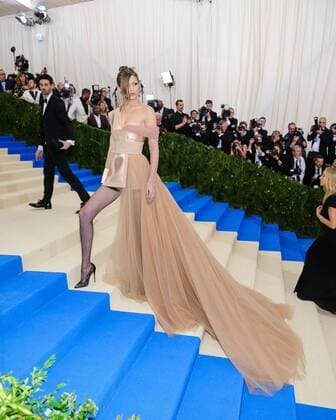 May 1, 2017 - New York, NY, United States - 01 May 2017 - New York, New York - Gigi Hadid. 2017 Metropolitan Museum of Art Costume Institute Benefit Gala at The Metropolitan Museum of Art. Photo Credit: Christopher Smith AdMedia New York United States - ZUMAa123 20170501_zaa_a123_156 Copyright: xChristopherxSmith Admediax