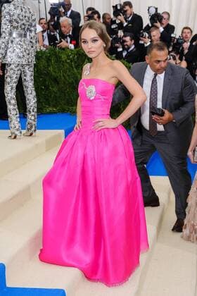 May 1, 2017 - New York, NY, United States - 01 May 2017 - New York, New York - Lily-Rose Depp. 2017 Metropolitan Museum of Art Costume Institute Benefit Gala at The Metropolitan Museum of Art. Photo Credit: Christopher Smith AdMedia New York United States - ZUMAa123 20170501_zaa_a123_165 Copyright: xChristopherxSmith Admediax
