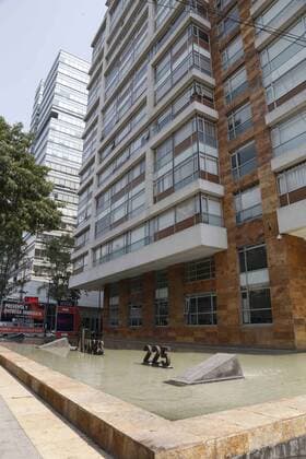 May 2, 2017 - Mexico - EUM20170502NAC04.JPG.CIUDAD DE MEXICO Security Seguridad-Damaso Lopez Detencion.- El edificio ubicado en la colonia Anzures, delegacion Benito Juarez, donde este martes 2 de abril de 2017 elementos de la PGR y de la Sedena detuvieron a Damaso Lopez, uno de los presuntos lideres del Cartel de Sinaloa. Foto: Agencia EL UNIVERSAL Agustin Salinas EVZ Mexico  - ZUMAu78_ 20170502_zaf_u78_007 Copyright: xAgustinxSalinasx