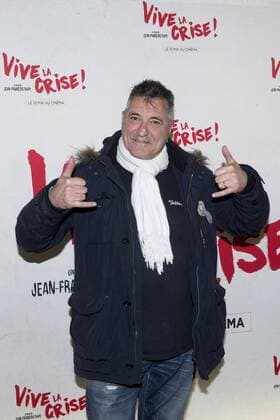 Jean Marie Bigard CELEBRITES : Avnt Premiere de Vive la Crise - Paris - 02 05 2017 JBAutissier Panoramic 