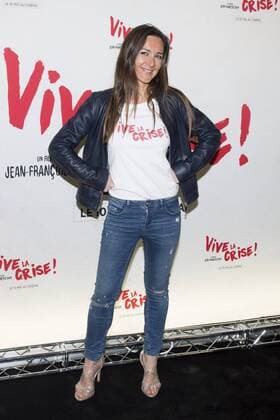 Emmanuelle Boidron CELEBRITES : Avnt Premiere de Vive la Crise - Paris - 02 05 2017 JBAutissier Panoramic 