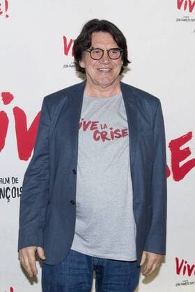 Jean Francois Davy CELEBRITES : Avnt Premiere de Vive la Crise - Paris - 02 05 2017 JBAutissier Panoramic 