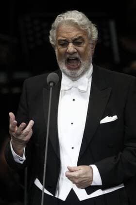 Placido Domingo gibt Charitykonzert in Mexiko The Spanish singer Placido Domingo performs during the charity concert Plácido Domingo sings to Puebla to help the Mexican Red Cross, Puebla delegation, at the Acropolis, in Puebla, Mexico, on 2 May 2017. PLACIDO DOMINGO CONCERT IN PUEBLA !ACHTUNG: NUR REDAKTIONELLE NUTZUNG!  Copyright: xHugoxOrtunox MEX98 20170503-636293914107529958