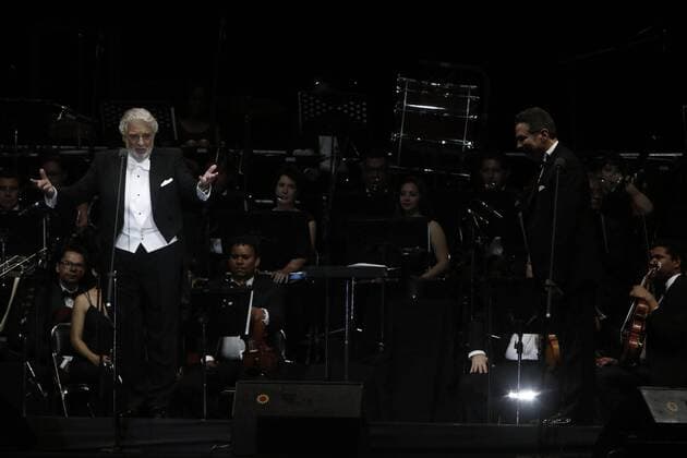 Placido Domingo gibt Charitykonzert in Mexiko The Spanish singer Placido Domingo performs during the charity concert Plácido Domingo sings to Puebla to help the Mexican Red Cross, Puebla delegation, at the Acropolis, in Puebla, Mexico, on 2 May 2017. PLACIDO DOMINGO CONCERT IN PUEBLA !ACHTUNG: NUR REDAKTIONELLE NUTZUNG!  Copyright: xHugoxOrtunox MEX98 20170503-636293914124377742