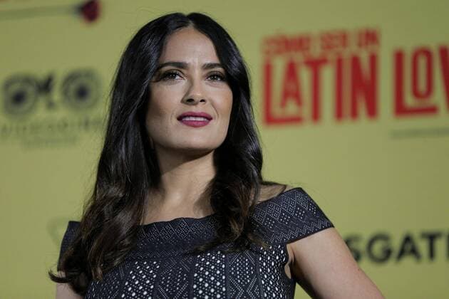 Entertainment Bilder der Woche Themen der Woche Mexican actress Salma Hayek delivers a press conference to present the film How to be a Latin Lover with Eugenio Derbez, in Mexico City, Mexico, 03 May 2017. Hayek and Derbez perform at the comedy with US actresses Kristen Bell and Raquel Welch and actor Rob Lowe. SALMA HAYEK AND EUGENIO DERBEZ PRESENT THEIR FILM HOW TO BE A LATIN LOVER IN MEXICO !ACHTUNG: NUR REDAKTIONELLE NUTZUNG!  Copyright: xJoséxMéndezx MEX001 20170503-636294468900389113