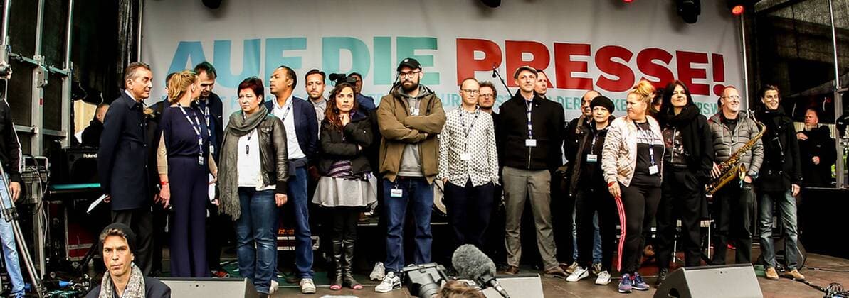 Konzert von Auf die Presse,FreeDeniz , Brandenburger Tor Auf die Presse