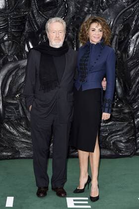 Ridley Scott und Giannina Facio bei der Weltpremiere des Kinofilms Alien: Covenant im Odeon Leicester Square. London, 04.05.2017 Ridley Scott, Giannina Facio  Foto:xS.xVasx xFuturexImage