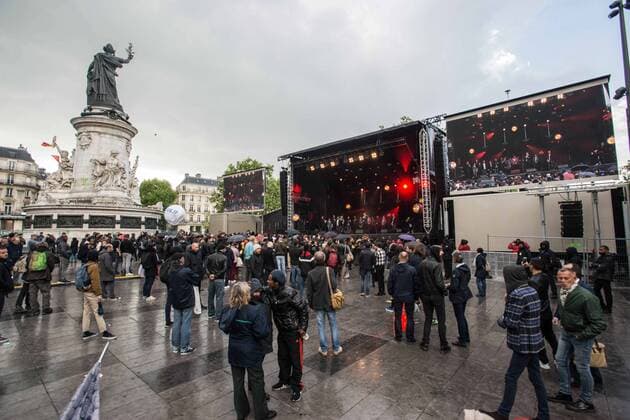 May 4, 2017 - Paris, France - Begining of the concert SOS racism against the Front National in Paris, France on May 4, 2017. Paris France  - ZUMAn230 20170504_zaa_n230_382 Copyright: xGuillaumexPinonx