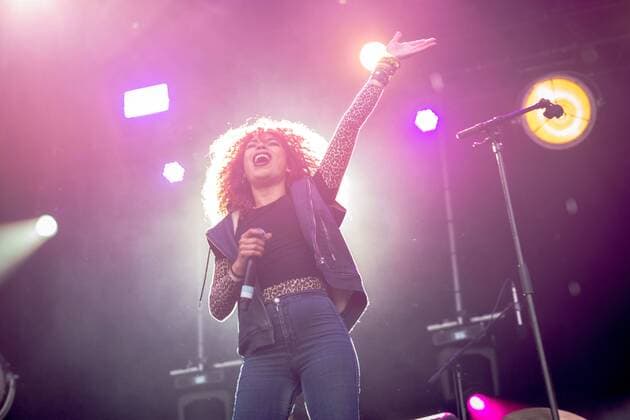 May 4, 2017 - Paris, France - Flavia Coelho, at the SOS racism concert against the Front National in Paris, France on May 4, 2017. Paris France  - ZUMAn230 20170504_zaa_n230_383 Copyright: xGuillaumexPinonx