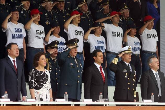 May 5, 2017 - Mexico - EUM20170505NAC31.JPG.CIUDAD DE MEXICO PresidentPresidente-EPN.- Los secretarios de Gobernacion, Defensa Nacional y Marina, Miguel Ãngel Osorio Chong, Salvador Cienfuegos (tercero) y Vidal Francisco Soberon (quinto), respectivamente; la presidenta de la Mesa Directiva de la Camara de Diputados, Guadalupe Murguia; el presidente Enrique Pena Nieto, y el ministro de la Suprema Corte de Justicia de la Nacion, Eduardo Medina Mora, en la ceremonia de Toma de Protesta de Bandera del Servicio Militar Nacional Clase 1998, Anticipados, Remisos y Mujeres Voluntarias, 5 de mayo de 2017, Campo Marte. Foto: Agencia EL UNIVERSALLucia GodinezJMA Mexico - ZUMAu78_ 20170505_zaf_u78_091 Copyright: xElxUniversalx