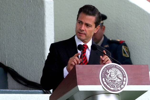 May 5, 2017 - Mexico - EUM20170505NAC32.JPG.CIUDAD DE MEXICO PresidentPresidente-EPN.- El presidente Enrique Pena Nieto en la ceremonia de Toma de Protesta de Bandera del Servicio Militar Nacional Clase 1998, Anticipados, Remisos y Mujeres Voluntarias, 5 de mayo de 2017, Campo Marte. Foto: Agencia EL UNIVERSALLucia GodinezJMA. Mexico  - ZUMAu78_ 20170505_zaf_u78_093 Copyright: xElxUniversalx