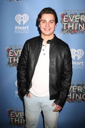 May 6, 2017 - Los Angeles, CA, USA - LOS ANGELES - MAY 6: Jake T Austin at the Everything, Everything Premiere on the TCL Chinese 6 Theater on May 6, 2017 in Los Angeles, CA Los Angeles USA - ZUMAb170 20170506_zap_b170_047 Copyright: xKayxBlakex