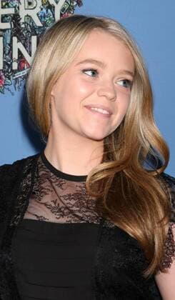 May 6, 2017 - Los Angeles, CA, USA - LOS ANGELES - MAY 6: Jade Pettyjohn at the Everything, Everything Premiere on the TCL Chinese 6 Theater on May 6, 2017 in Los Angeles, CA Los Angeles USA - ZUMAb170 20170506_zap_b170_053 Copyright: xKayxBlakex
