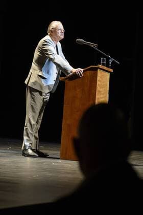 Der Intendant und Regisseur Frank Castorf bei der Preisverleihung der Berliner Theaterpreis an Herbert Fritsch im Haus der Berliner Festspiele am 07.05.2017 Theatertreffen 2017