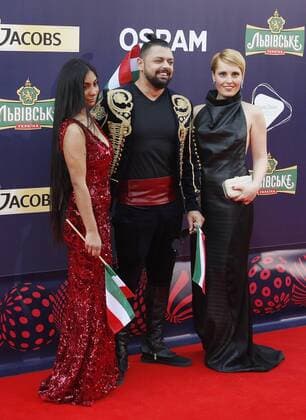 May 7, 2017 - Kiev, Ukraine - Joci Papai (C) from Hungary poses during the Red Carpet ceremony of the Eurovision song Contest, in Kiev, 7 May, 2017. The Eurovision Song Contest (ESC) 2017 will contest consist of two semi-finals that will be held on 9 and 11 May and a grand final that will take place on 13 May at the International Exhibition Centre in Kiev. Kiev Ukraine  - ZUMAn230 20170507_zaa_n230_313 Copyright: xStrx