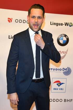 Matthias Killing bei der 12. VICTRESS Gala anlaesslich der Verleihung des Victress Award, mit Natalia Woerner, Victress of The Year Award 2017 in Berlin am 08.05.2017