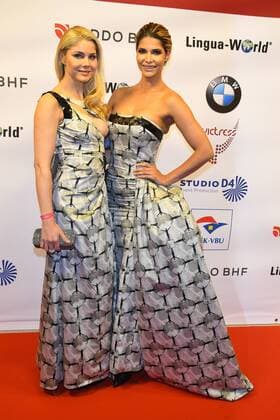 Yvonne Woelke, Micaela Schaefer bei der 12. VICTRESS Gala anlaesslich der Verleihung des Victress Award, mit Natalia Woerner, Victress of The Year Award 2017 in Berlin am 08.05.2017