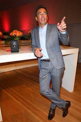 Jan Sosniok bei der 12. VICTRESS Gala anlaesslich der Verleihung des Victress Award, mit Natalia Woerner, Victress of The Year Award 2017 in Berlin am 08.05.2017