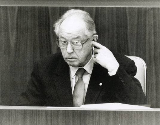 Erich Mielke , DDR Minister fuer Staatssicherheit . Berlin , den 30.10.1989 , Berlin DDR Copyright: xphotothekx