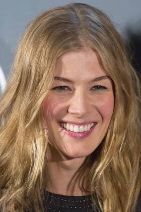 Rosamund Pike CELEBRITES : Avant Premiere du film HHhH - Paris - 09 05 2017 StephenCaillet Panoramic 