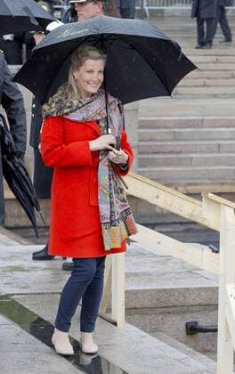 10-05-2017 Norway Royal guests arrive for a lunch at the Royal Yacht, Norge, to celebrate the 80th birthdays of King Harald V and Queen Sonja in Oslo. Sophie, countess of Wessex  Copyright: xppe nieboerx