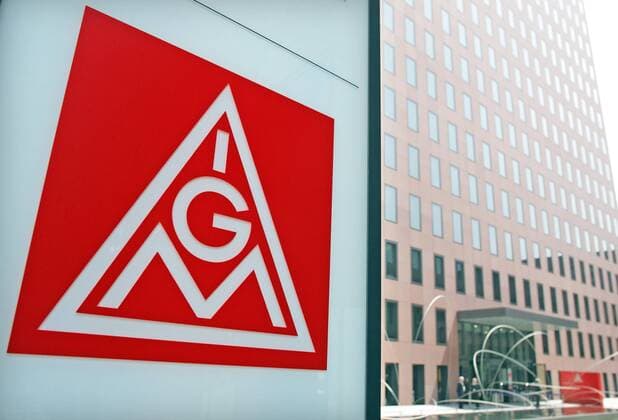 IG Metall-Vorstandsverwaltung in Frankfurt Main . 15.06.2005 , Frankfurt Main Deutschland Copyright: xThomasxImox