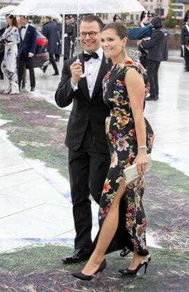 10-05-2017 Norway Guests arrive fort he banquet at the Opera House to celebrate the 80th birthdays of King Harald V and Queen Sonja at Akershus Castle. Princess Victoria and Prince Daniel (c) PPE Nieboer OSLO NORWAY  Copyright: xPPE NIEBOERx