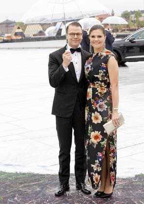 10-05-2017 Norway Guests arrive fort he banquet at the Opera House to celebrate the 80th birthdays of King Harald V and Queen Sonja at Akershus Castle. Princess Victoria and Prince Daniel (c) PPE Nieboer OSLO NORWAY  Copyright: xPPE NIEBOERx