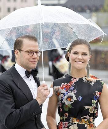10-05-2017 Norway Guests arrive fort he banquet at the Opera House to celebrate the 80th birthdays of King Harald V and Queen Sonja at Akershus Castle. Princess Victoria and Prince Daniel (c) PPE Nieboer OSLO NORWAY  Copyright: xPPE NIEBOERx
