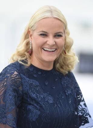 Norwegian Crown Princess Mette- Marit attends a gala banquet to celebrate King Harald V and Queen Sonja s 80th birthdays at the Opera House in Oslo on May 5, 2017.  LON20170510133 RUNExHELLESTAD