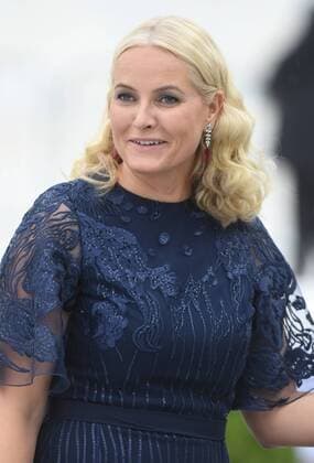 Norwegian Crown Princess Mette- Marit attends a gala banquet to celebrate King Harald V and Queen Sonja s 80th birthdays at the Opera House in Oslo on May 5, 2017.  LON20170510135 RUNExHELLESTAD