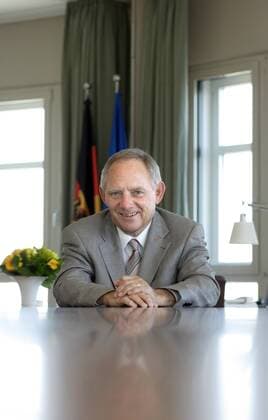 Interview mit Wolfgang SCHÄUBLE , CDU , Bundesinnenminister , Federal Minister of the Interior . Berlin 19.07.2006 , , , Berlin Deutschland Copyright: xThomasxKoehxlerx