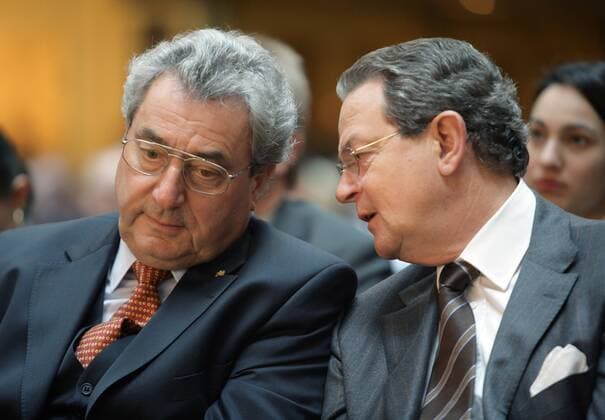 Dieter HUNDT (l), Praesident Bundesvereinigung der Deutschen Arbeitgeberverbaende , BDA , und Jürgen THUMANN , Praesident Bundesverband der Deutschen Industrie , BDI . Beim Deutschen Arbeitgebertag 2006 . Berlin , 07.11.2006 , , Berlin Deutschland Copyright: xThomasxImox