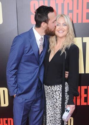 May 10, 2017 - Westwood, CA, United States - 10 May 2017 - Westwood, California - Danny Fujikawa, Kate Hudson. World Premiere of Snatched held at Regency Village Theater in Westwood. Photo Credit: AdMedia Westwood United States - ZUMAa123 20170510_zaa_a123_043 Copyright: xBirdiexThompsonx