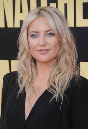 May 10, 2017 - Westwood, CA, United States - 10 May 2017 - Westwood, California - Kate Hudson. World Premiere of Snatched held at Regency Village Theater in Westwood. Photo Credit: AdMedia Westwood United States - ZUMAa123 20170510_zaa_a123_047 Copyright: xBirdiexThompsonx